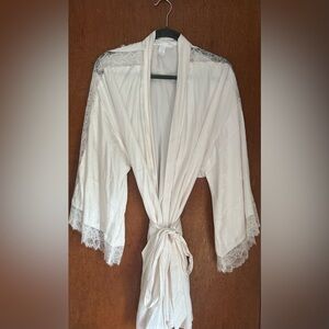 Victoria's Secret Cream Lace-Trim Robe